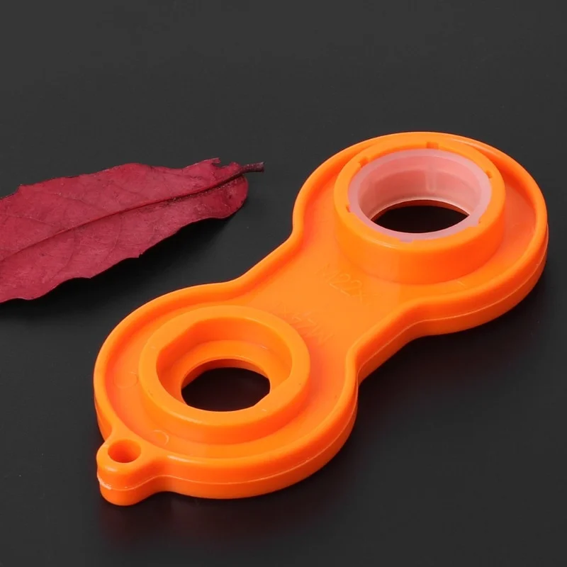 1 Cái Nhựa Rắc Vòi Nước Cờ Lê  - đánh giá và giá Home Improvement Items